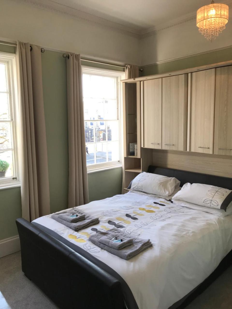 Regency Rooms Guesthouse Челтенхам Экстерьер фото