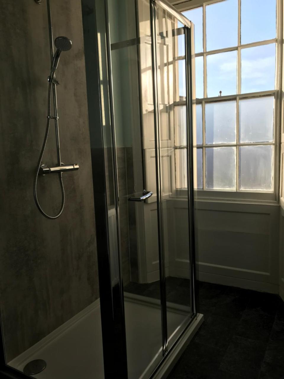 Regency Rooms Guesthouse Челтенхам Экстерьер фото